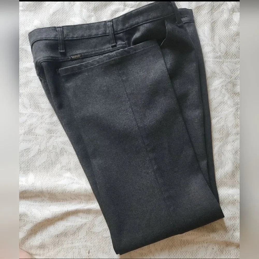 P31 Wrangler Mens Gray Polyester Trousers Size 38x29 NWOT